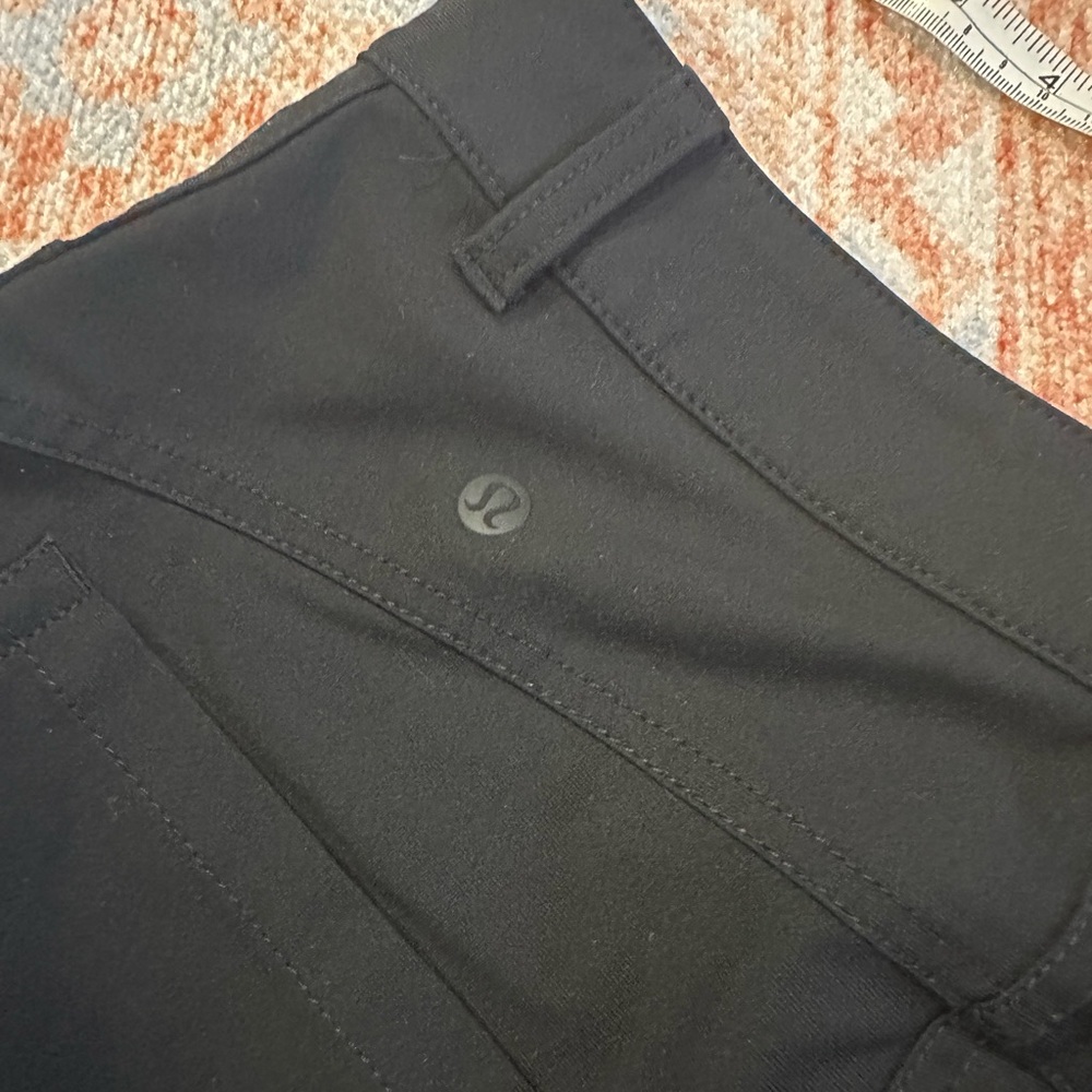 Lululemon City Sleek 5 Pocket 7/8 Pant black W5CZIS size 4 - Picture 5 of 8